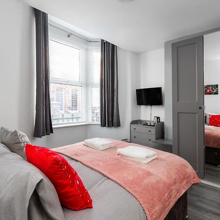 The Anfield Inn リヴァプール エクステリア 写真